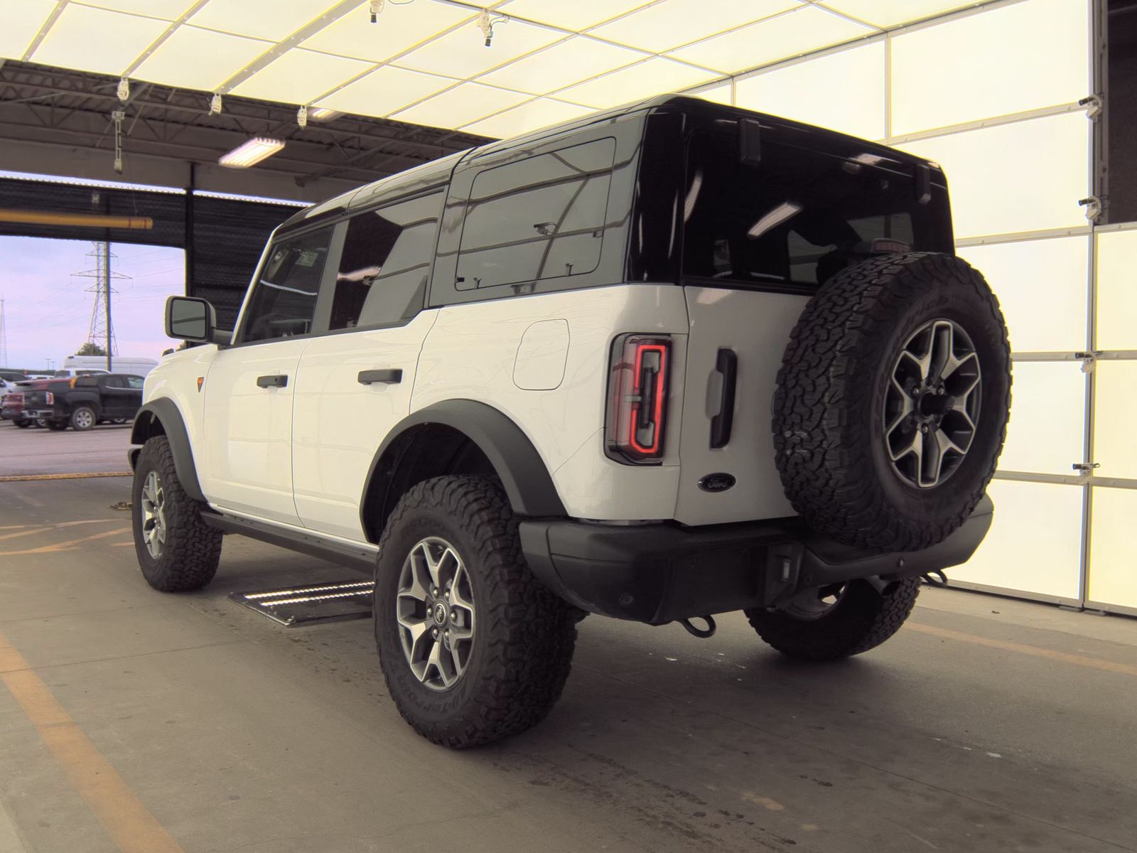 FORD BRONCO - 9