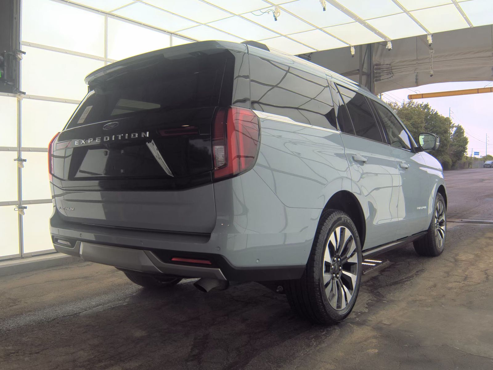 FORD EXPEDITION - 6