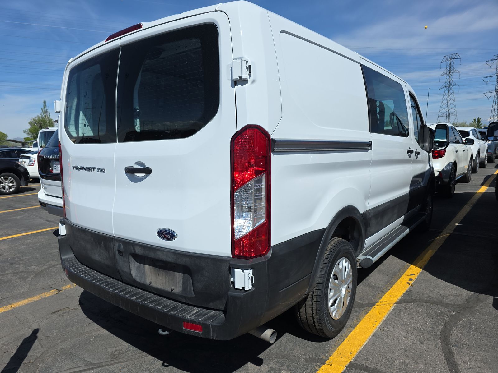 FORD TRANSIT 250 - 5