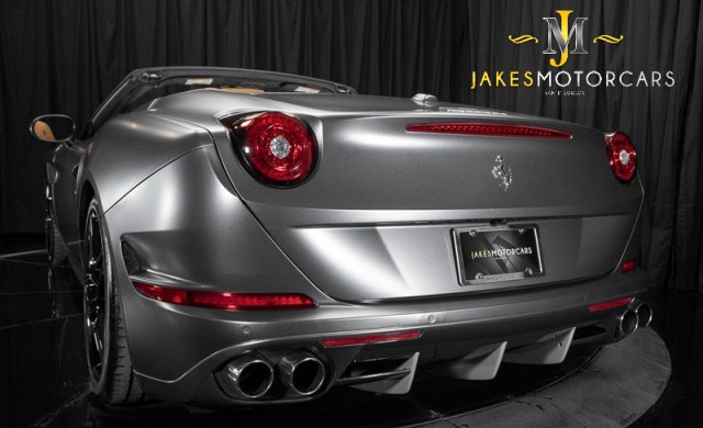 2016 Ferrari California T RWD