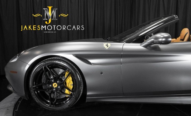 2016 Ferrari California T RWD