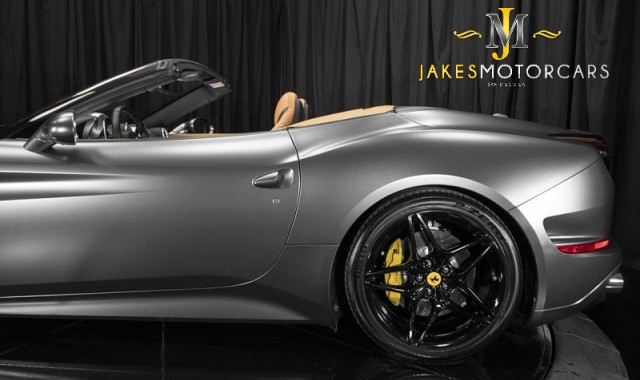 2016 Ferrari California T RWD