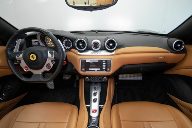 2016 Ferrari California T RWD