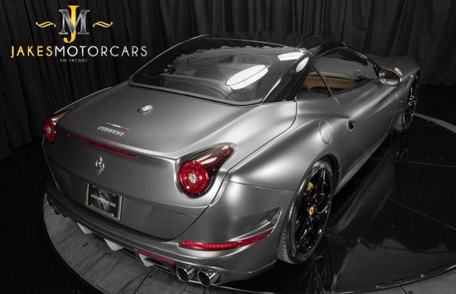 2016 Ferrari California T RWD