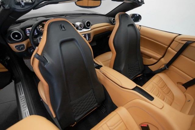2016 Ferrari California T RWD