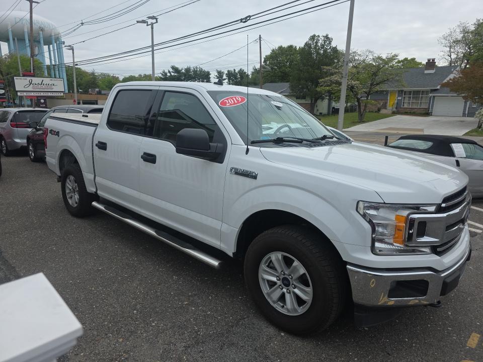 FORD F-150 - 4