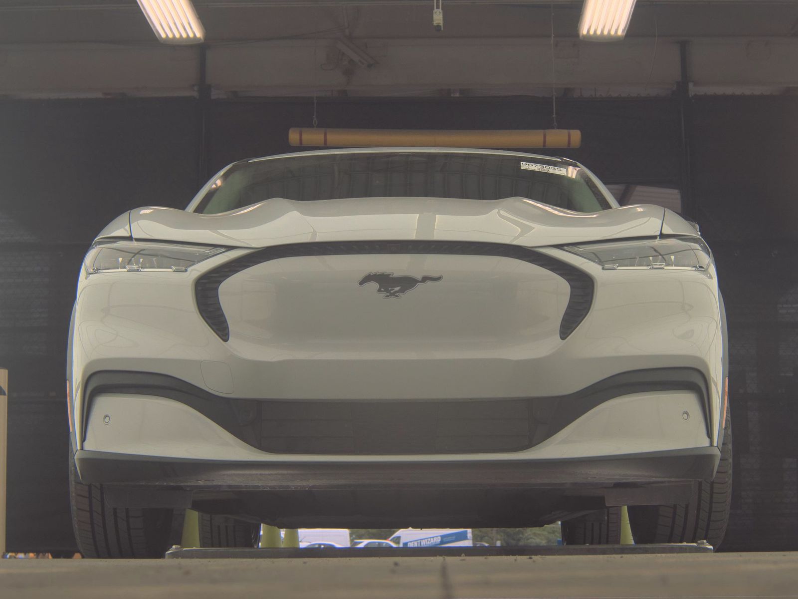 FORD MUSTANG MACH-E - 4