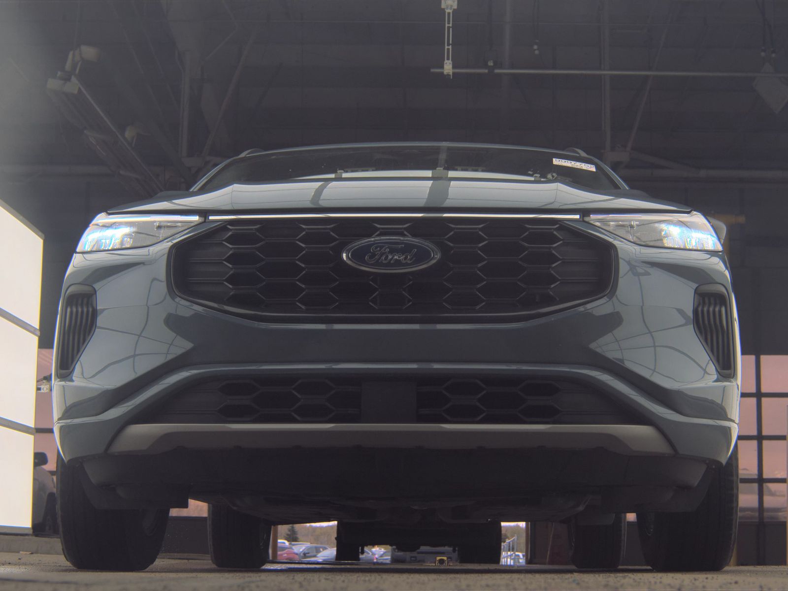 FORD ESCAPE - 4