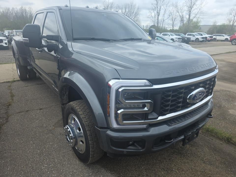 FORD F-450 - 4