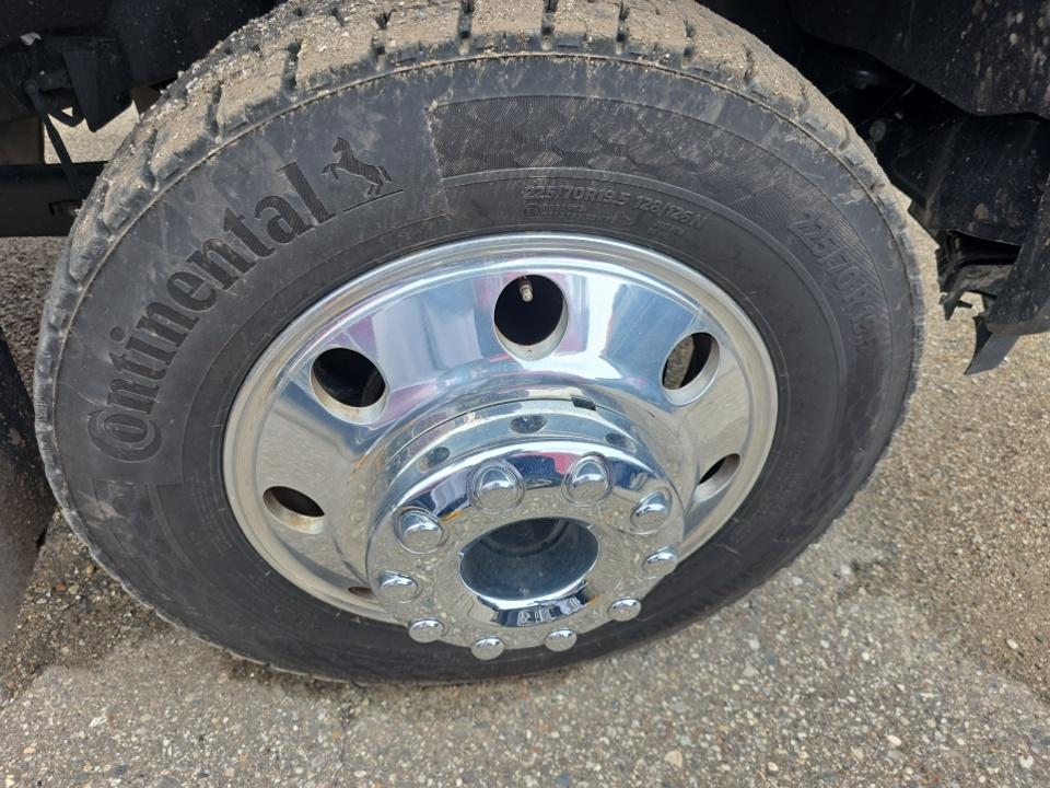 FORD F-450 - 10