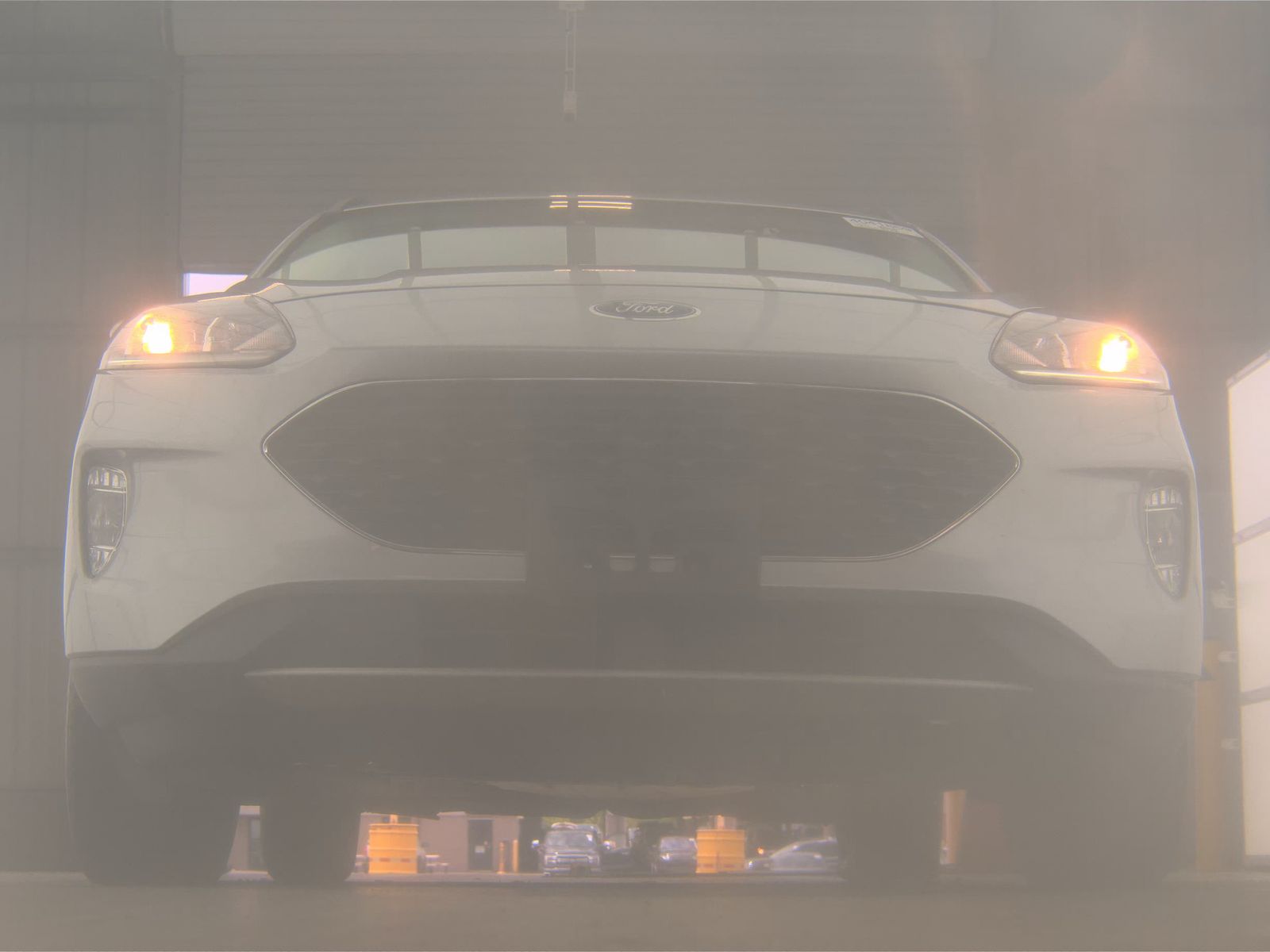 FORD ESCAPE - 4