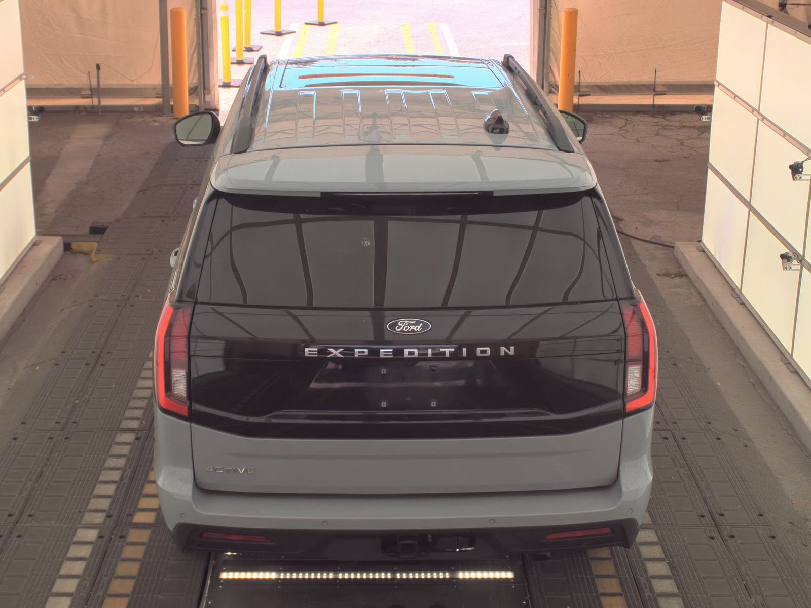 FORD EXPEDITION - 7