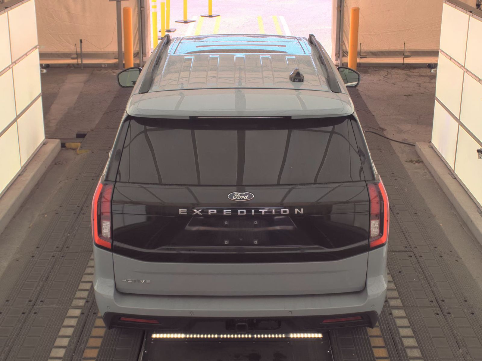 FORD EXPEDITION - 7