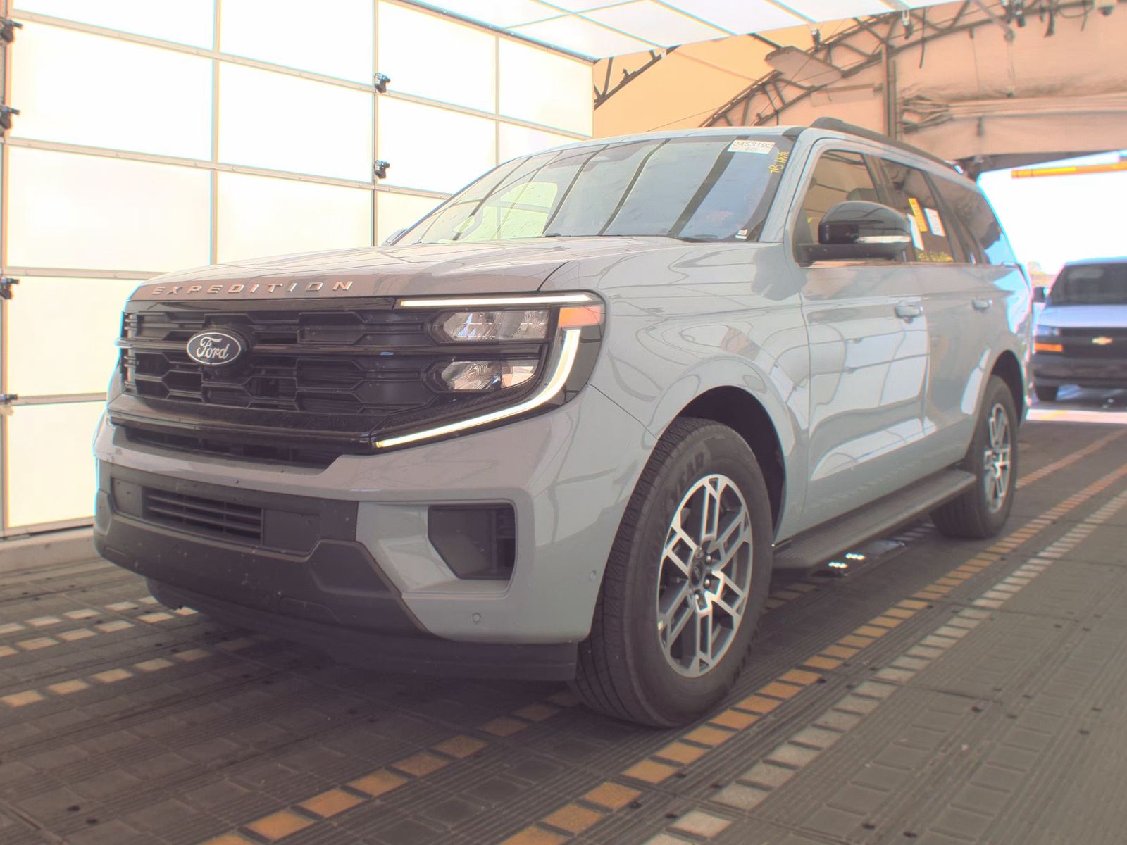 FORD EXPEDITION - 1