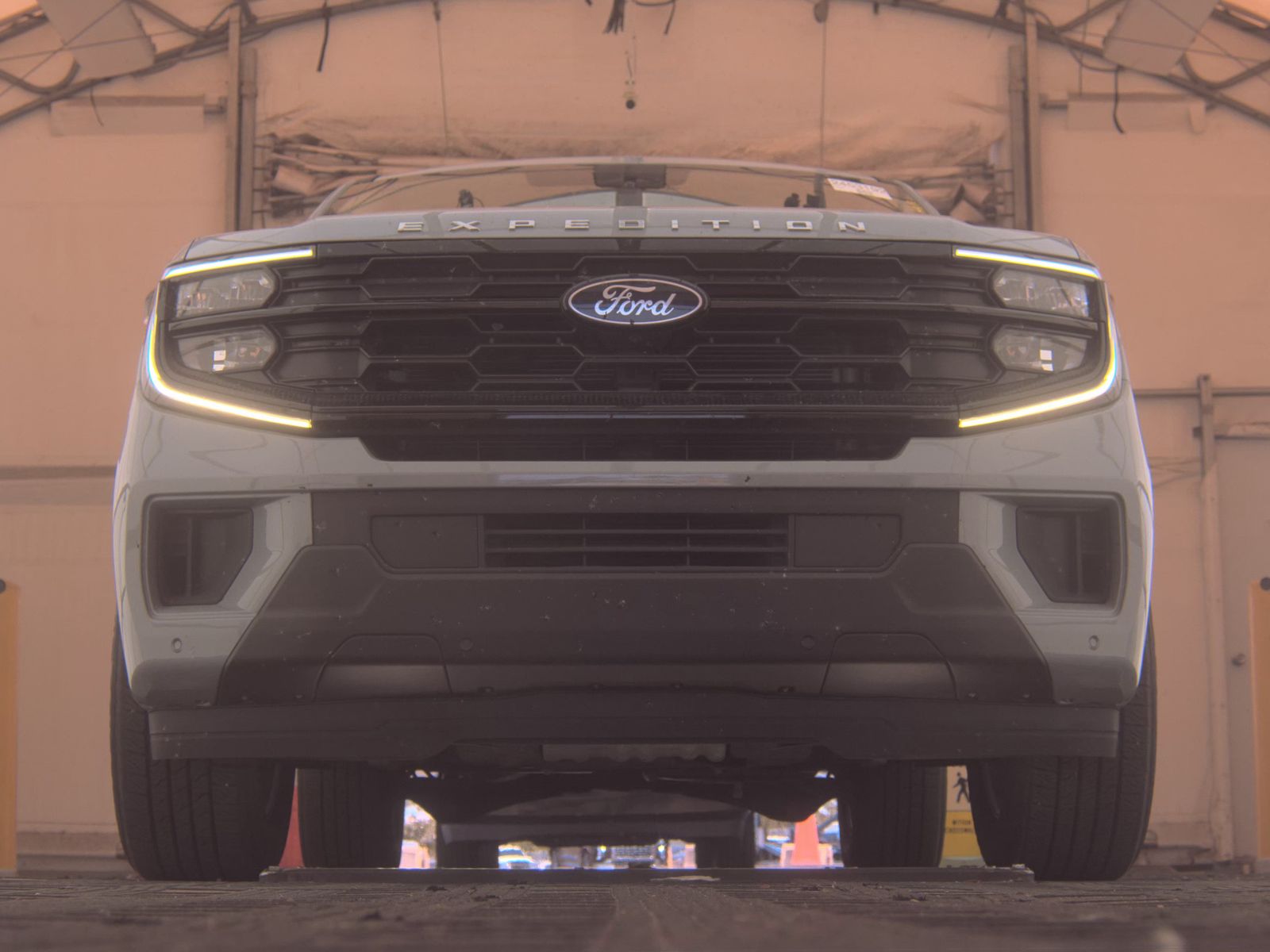 FORD EXPEDITION - 4