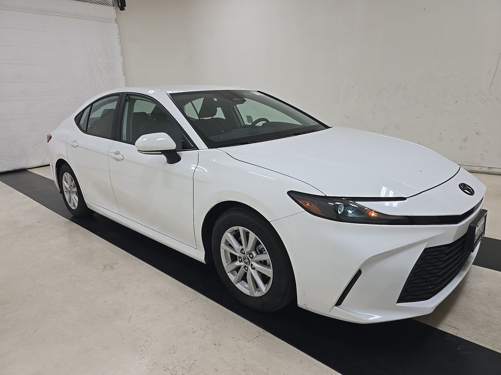 TOYOTA CAMRY - 4