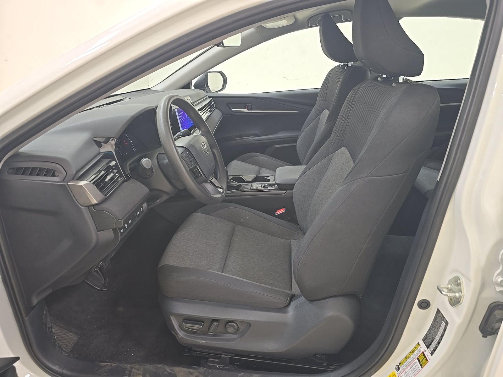TOYOTA CAMRY - 8