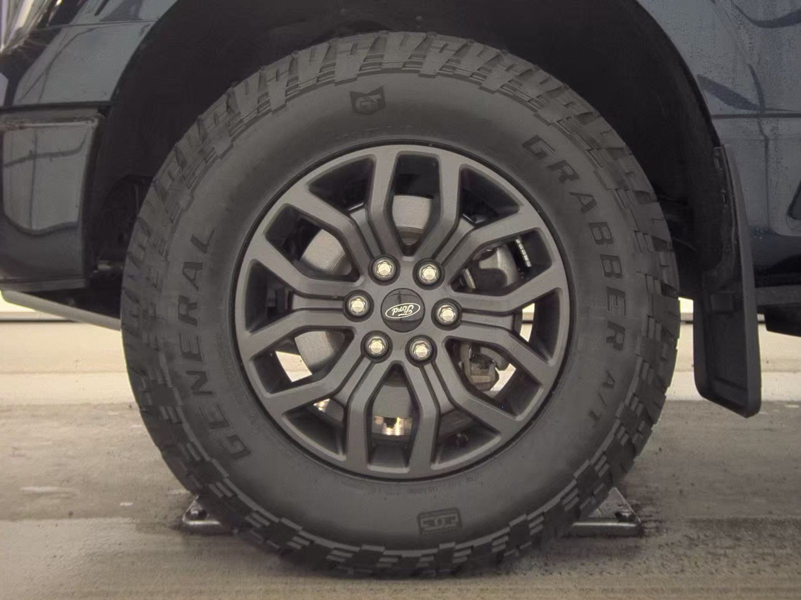 FORD F-150 - 10