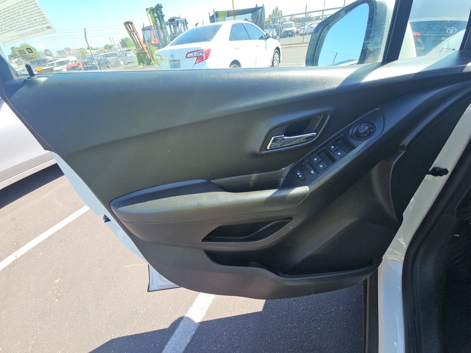 CHEVROLET TRAX - 10