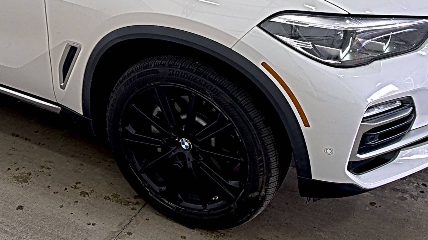 2020 BMW X5 xDrive40i AWD