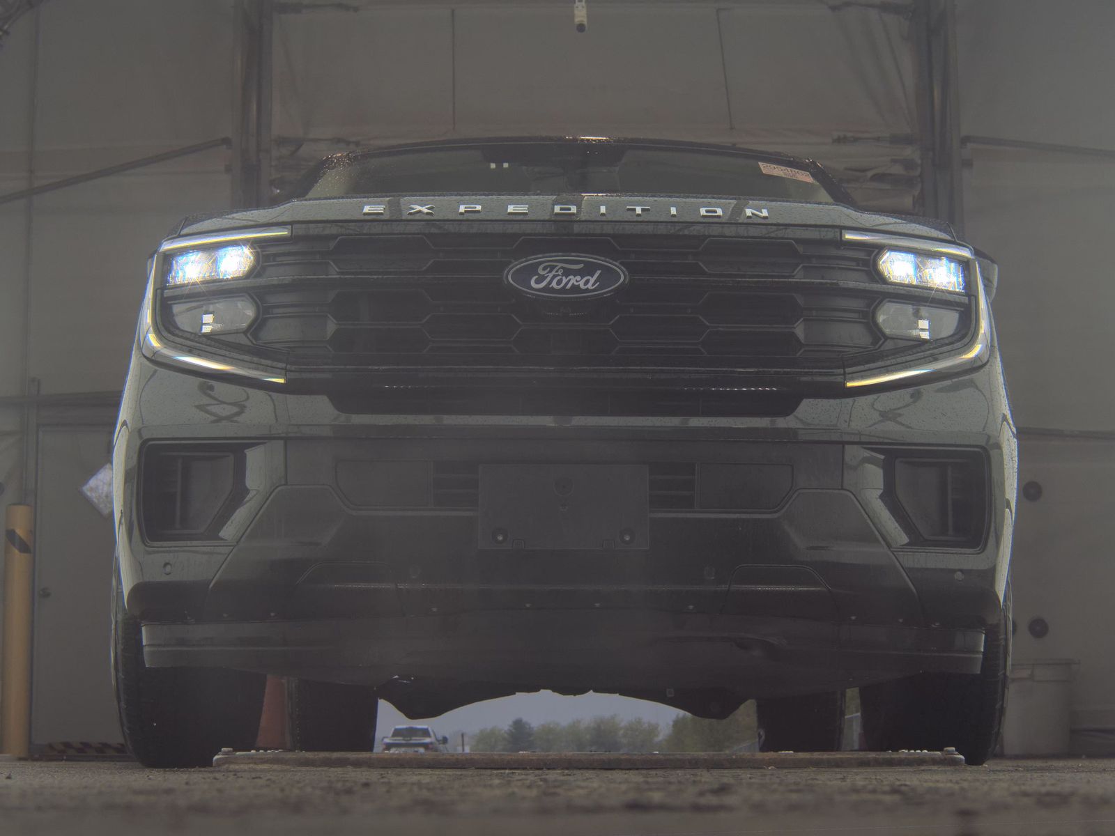 FORD EXPEDITION MAX - 4