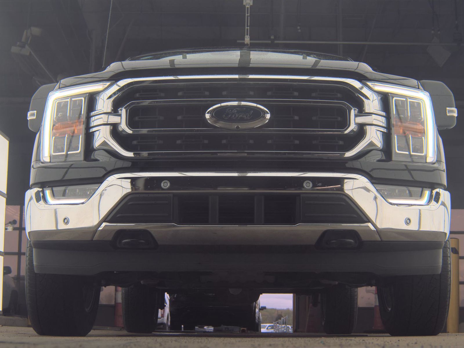 FORD F-150 - 4