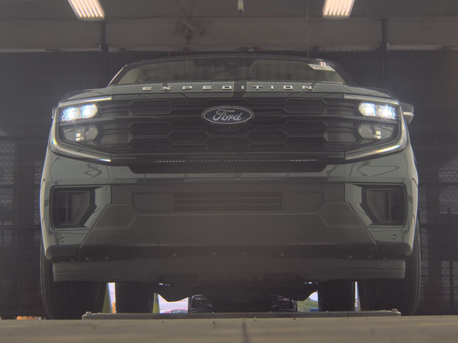FORD EXPEDITION MAX - 4