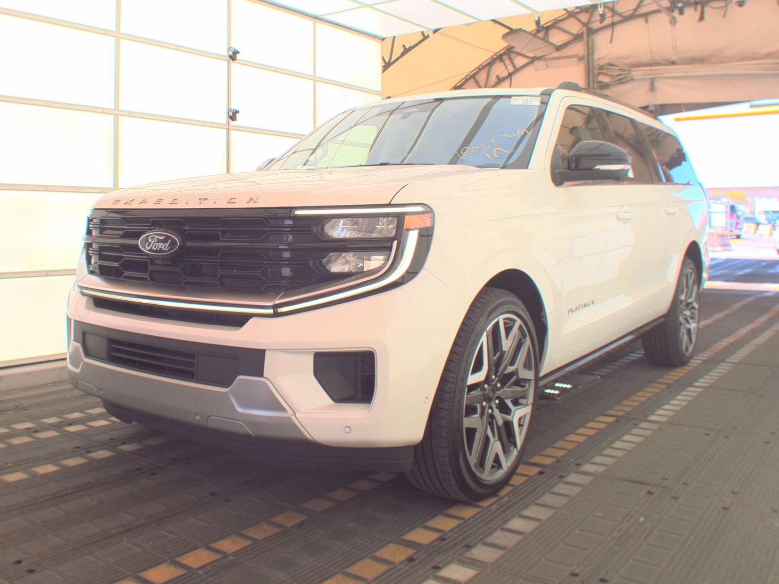 FORD EXPEDITION MAX - 1