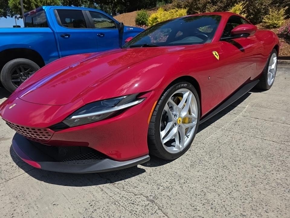 2022 Ferrari Roma Base RWD