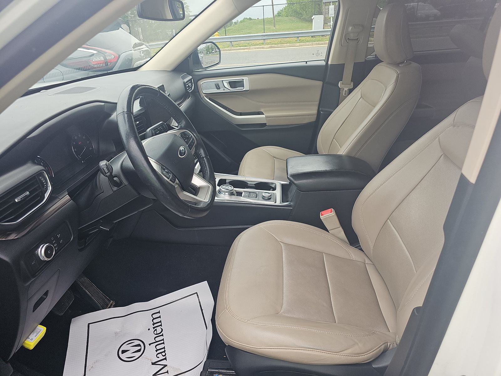 FORD EXPLORER - 8