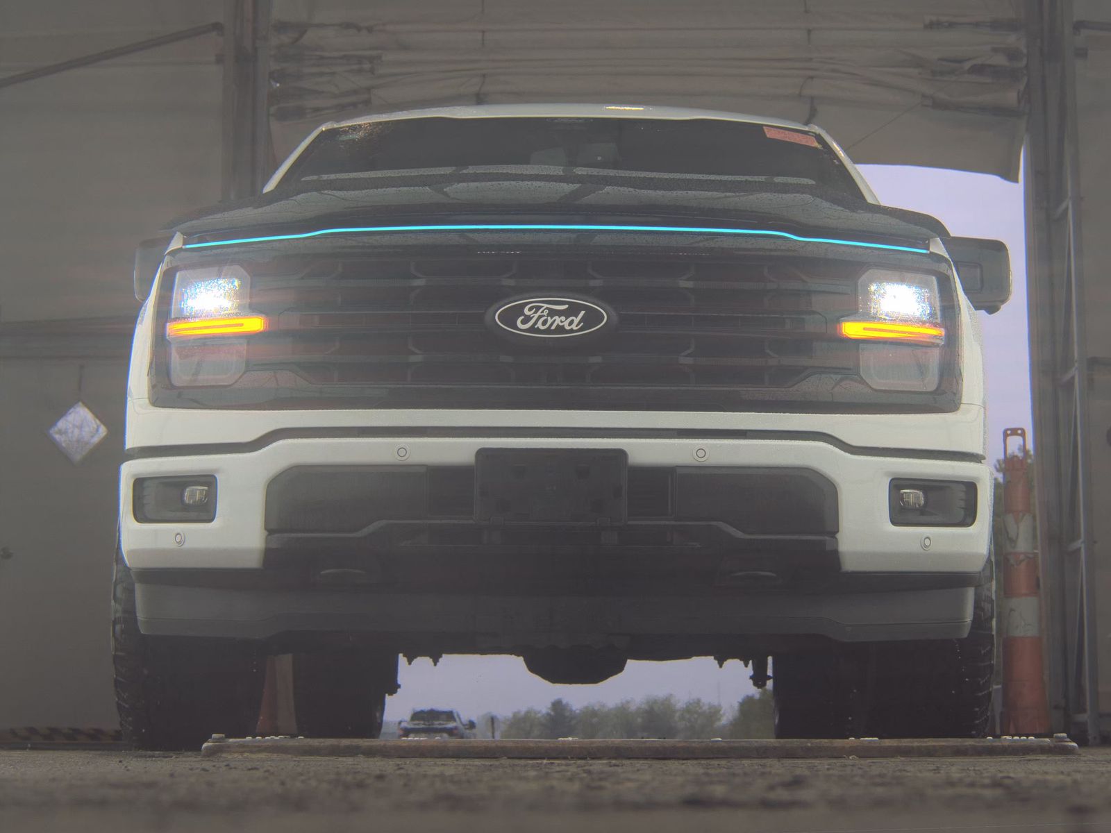 FORD F-150 - 4
