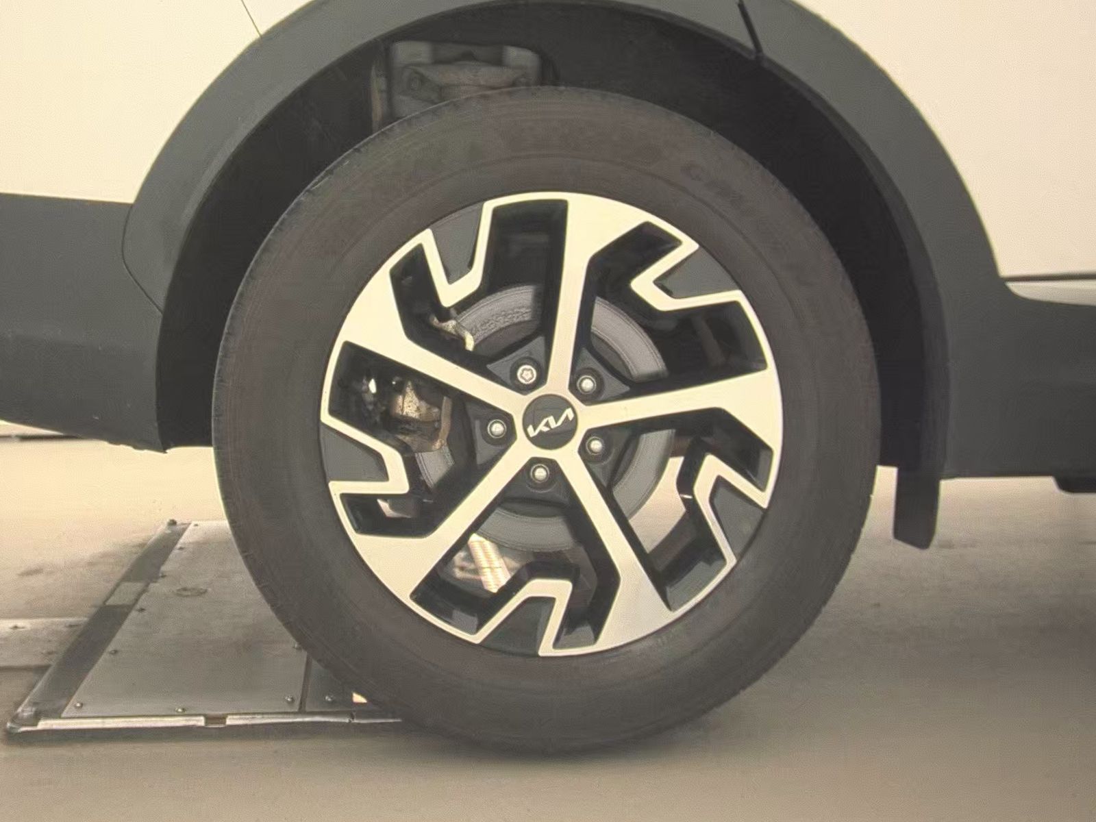 2023 Kia Sportage EX AWD