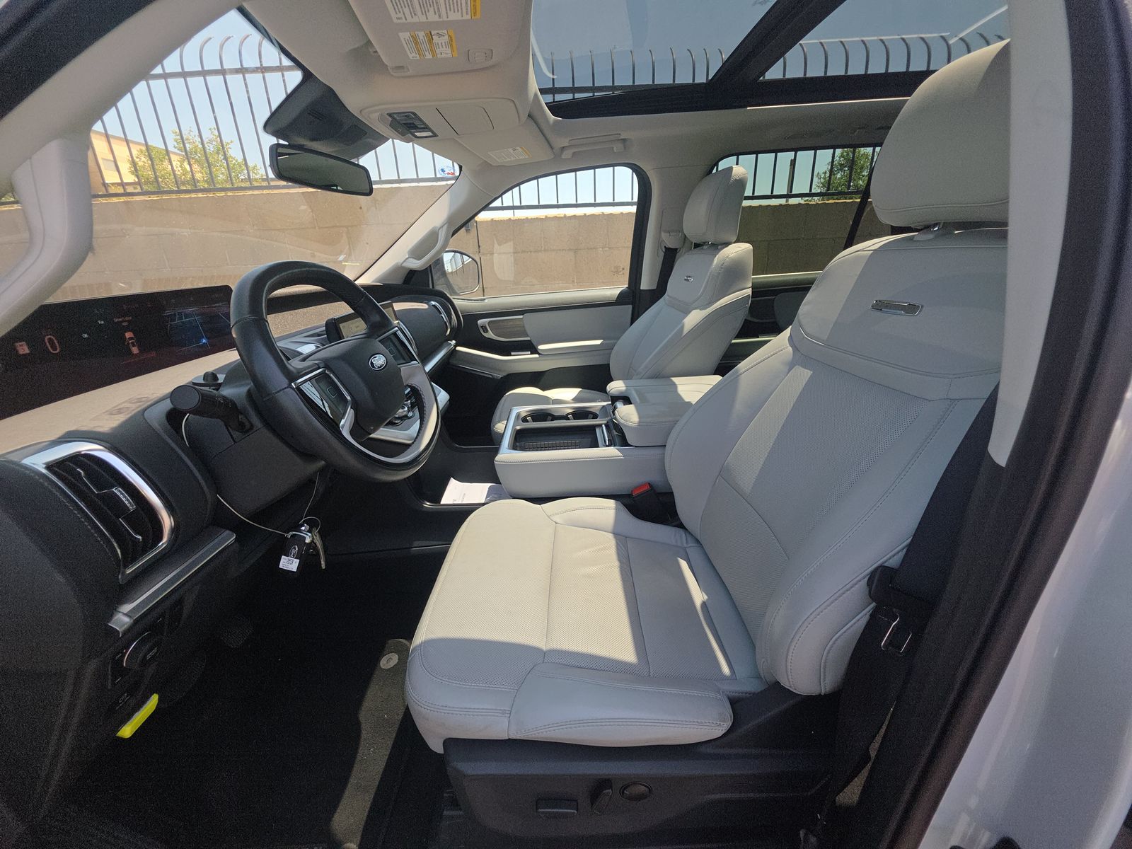FORD EXPEDITION - 8