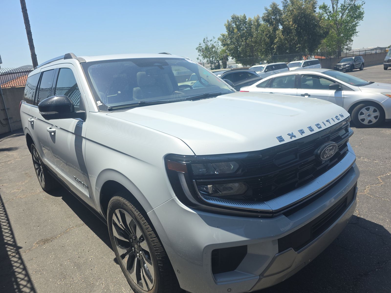 FORD EXPEDITION - 4