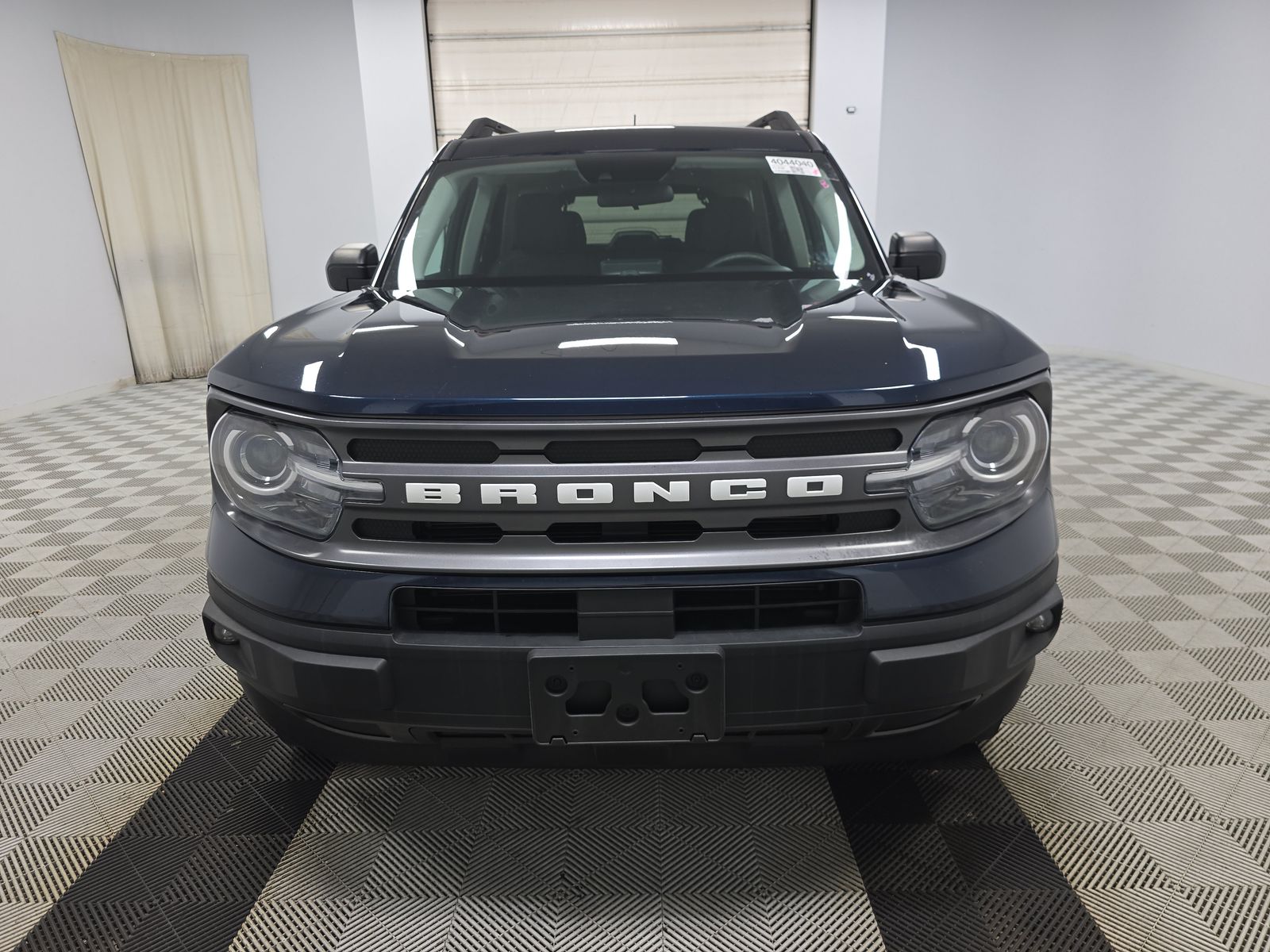 FORD BRONCO - 3