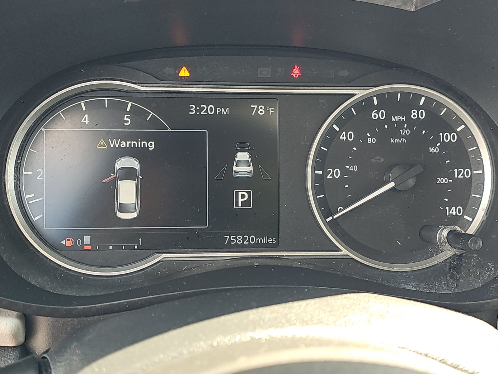 NISSAN VERSA - 7