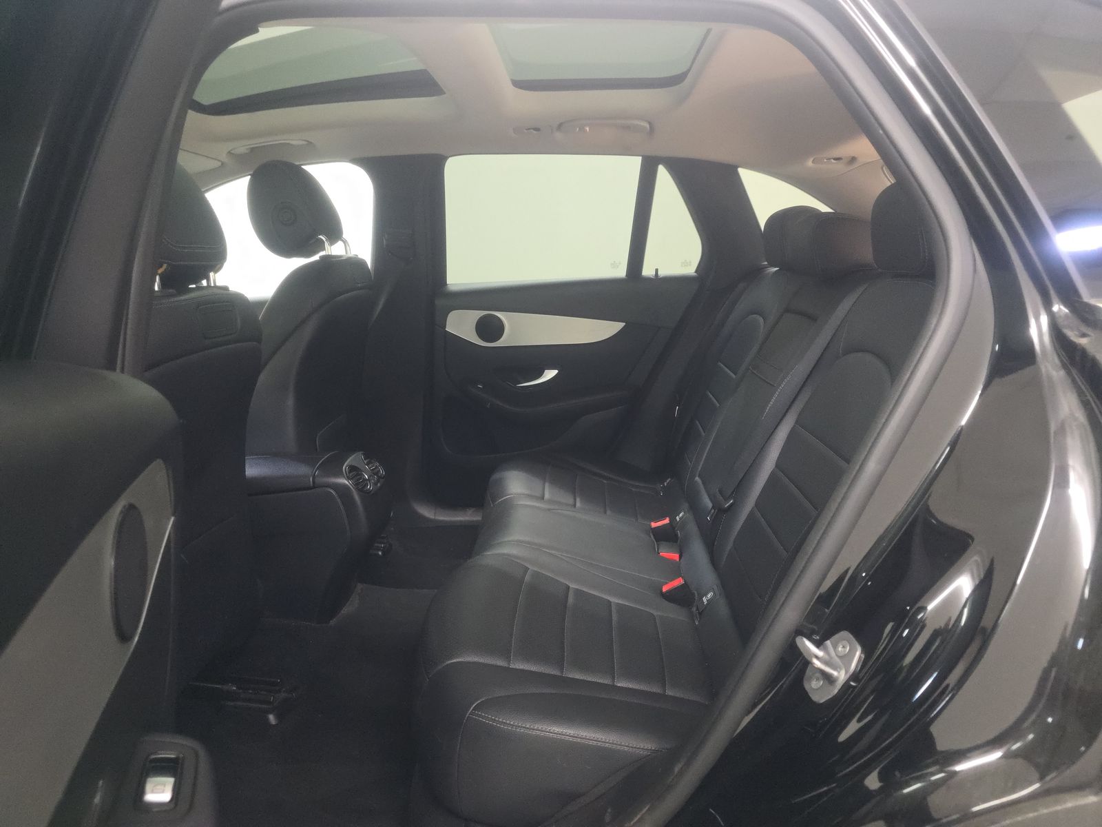 2019 Mercedes-Benz GLC GLC 300 RWD