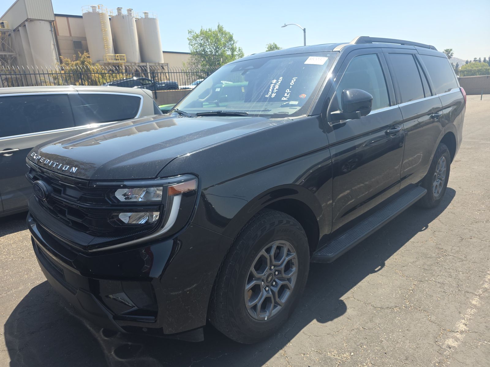 FORD EXPEDITION - 1