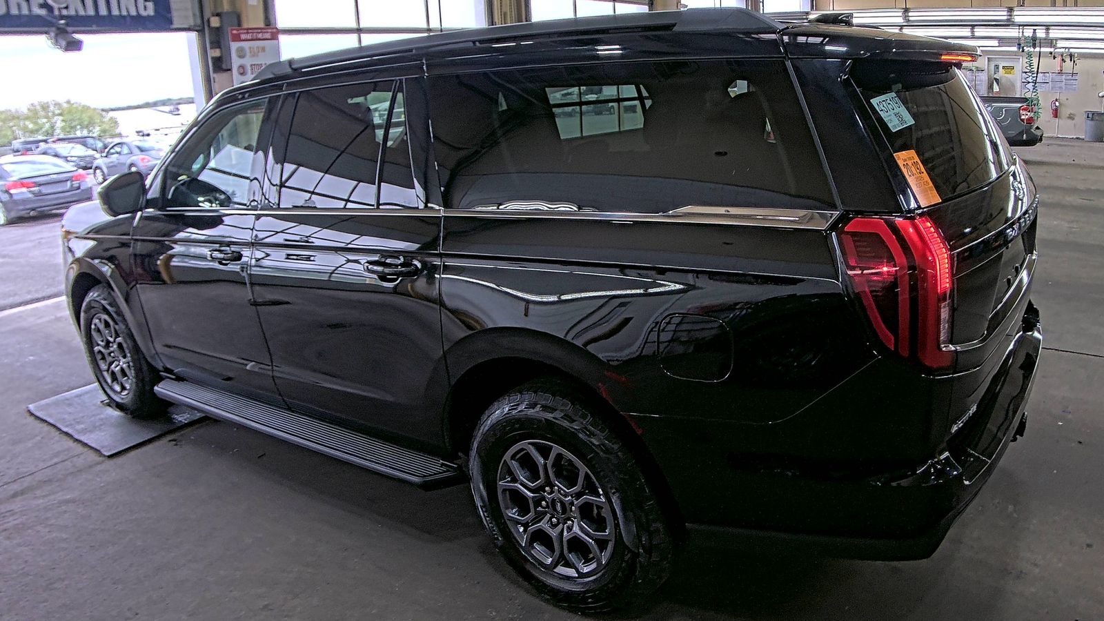 FORD EXPEDITION MAX - 7
