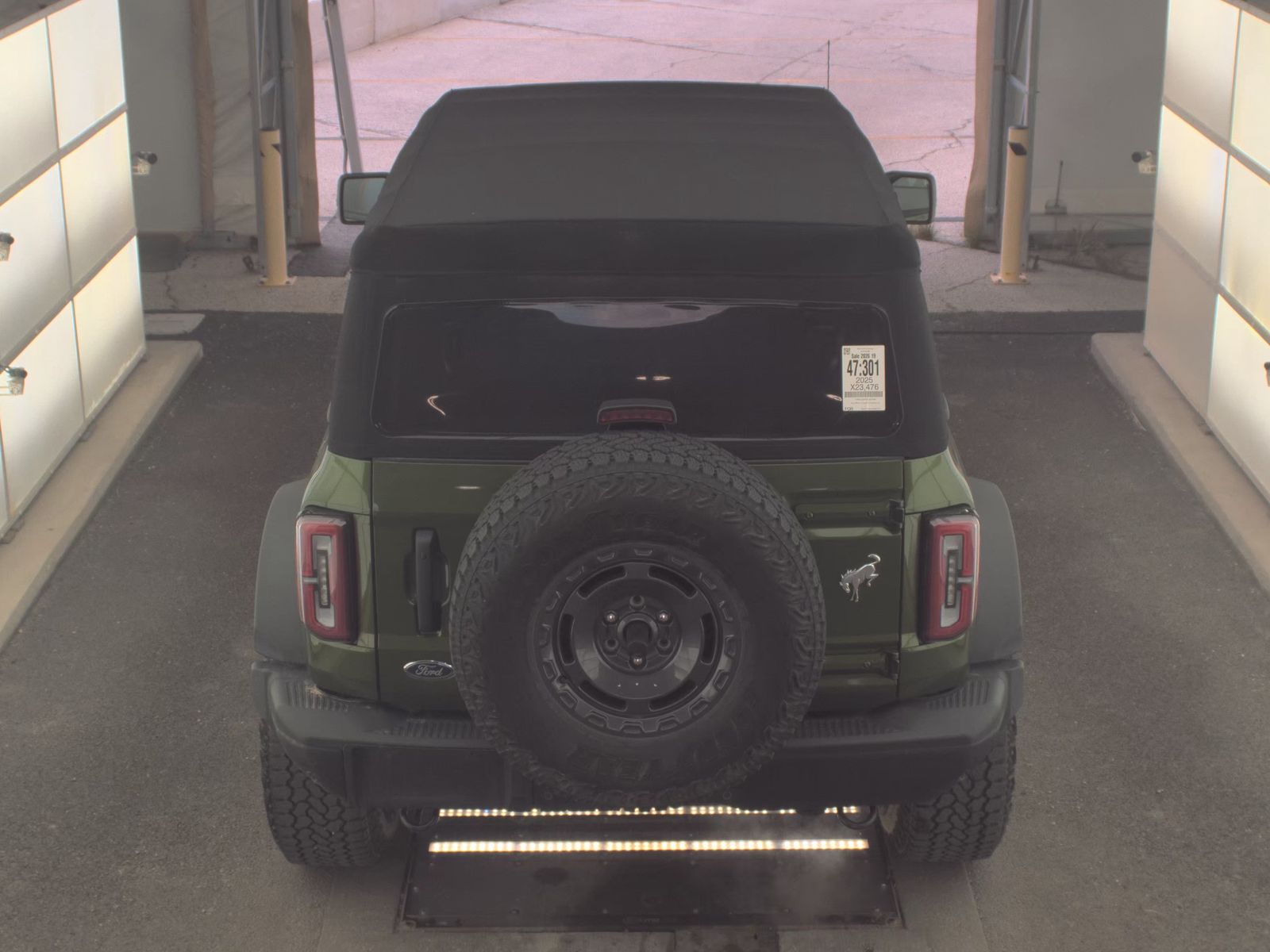 FORD BRONCO - 7