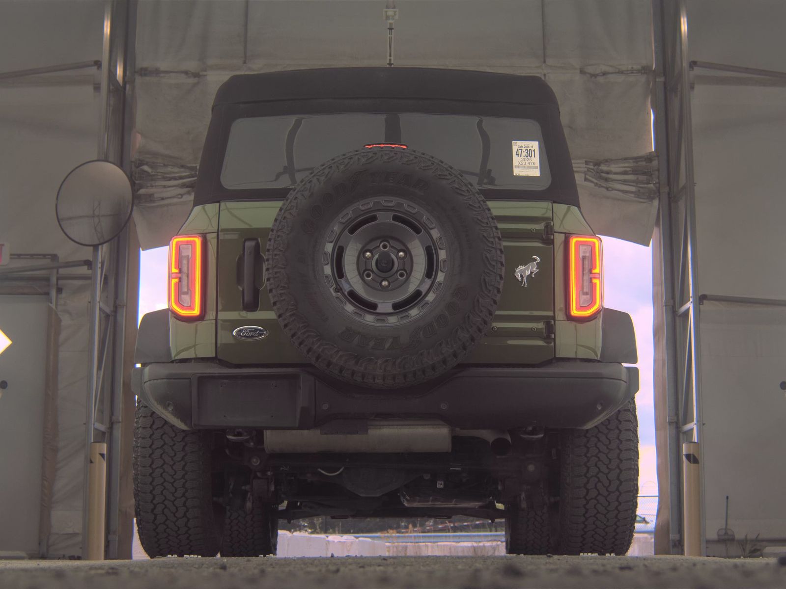 FORD BRONCO - 8