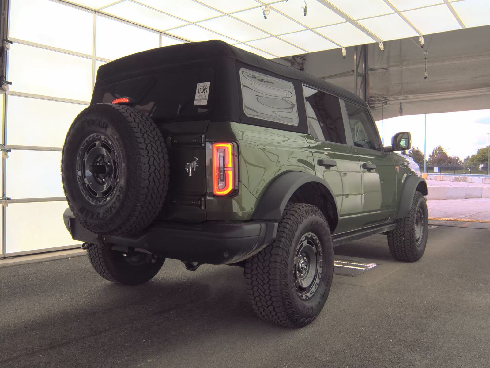FORD BRONCO - 6
