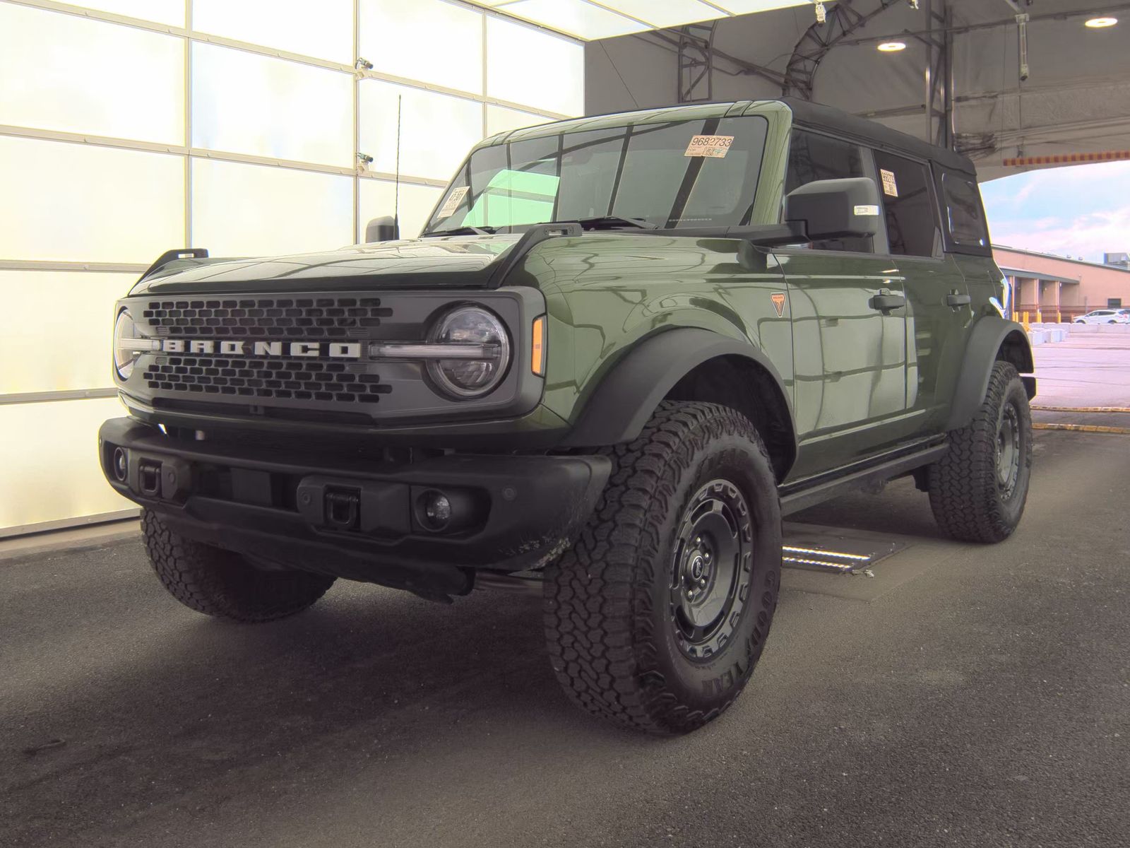FORD BRONCO - 1