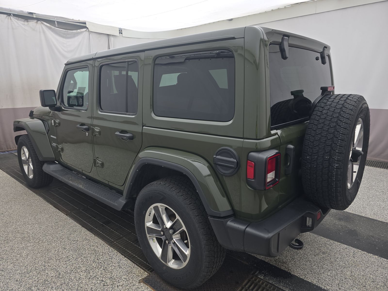 2021 Jeep Wrangler Unlimited Sahara AWD