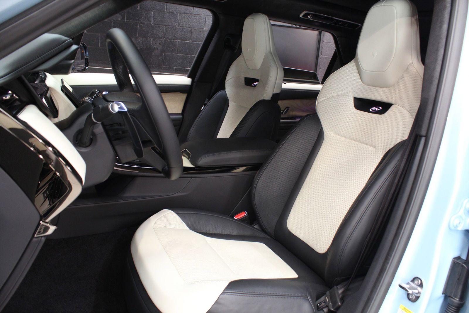 2025 Land Rover Range Rover Sport SV Edition Two AWD