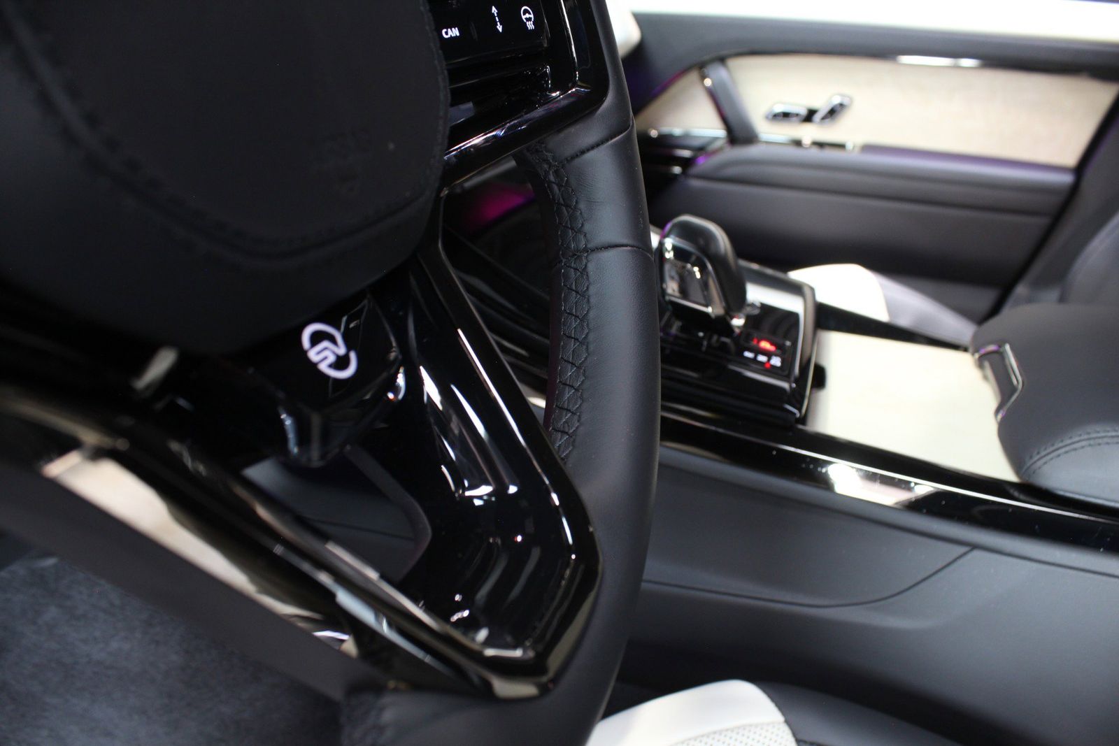 2025 Land Rover Range Rover Sport SV Edition Two AWD