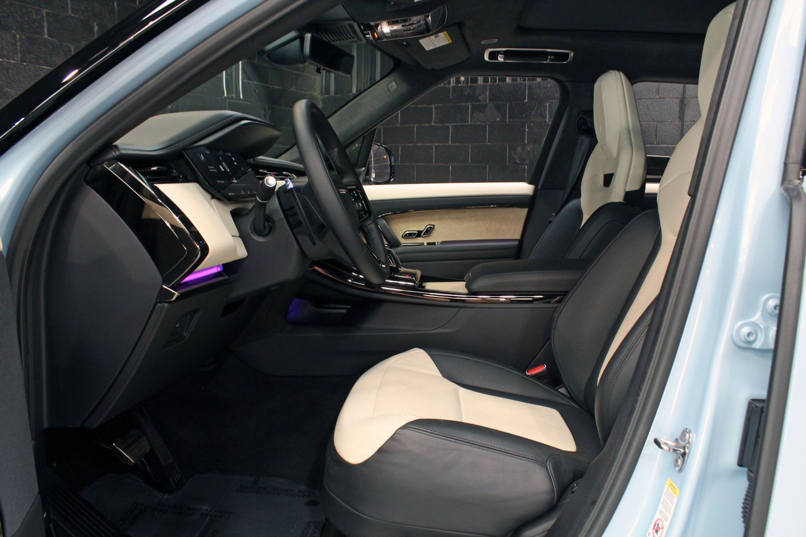 2025 Land Rover Range Rover Sport SV Edition Two AWD