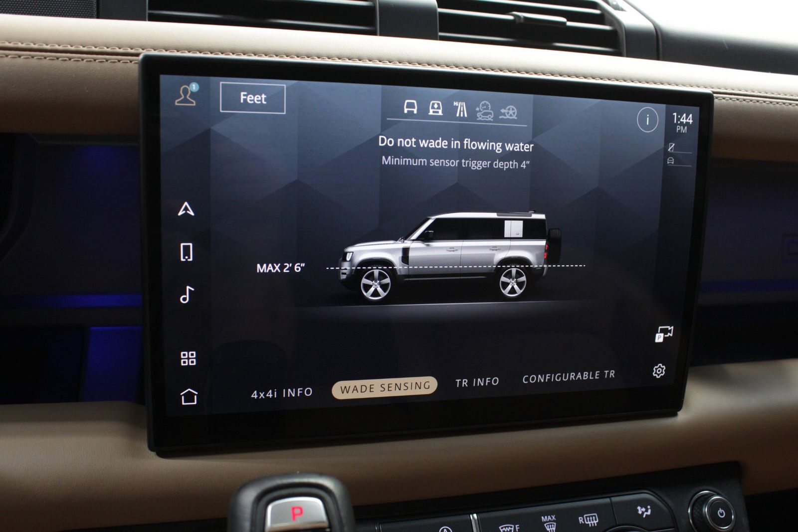 2025 Land Rover Defender 110 V8 AWD