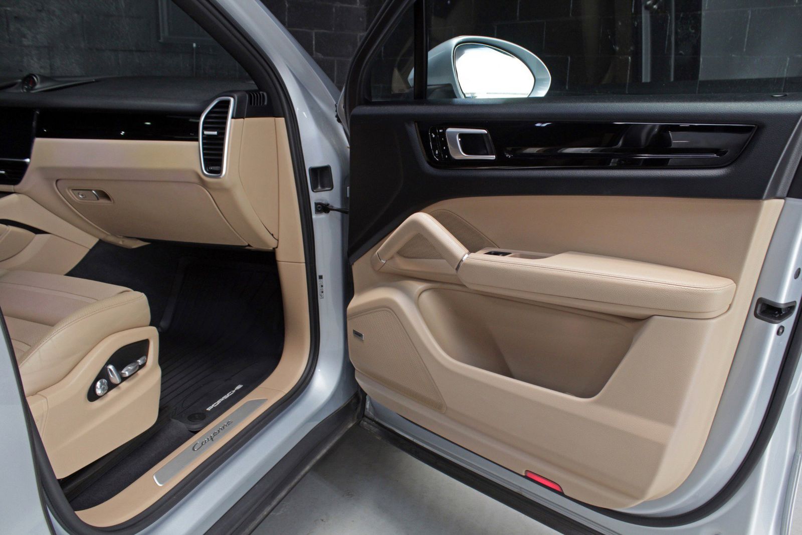 2019 Porsche Cayenne Base AWD