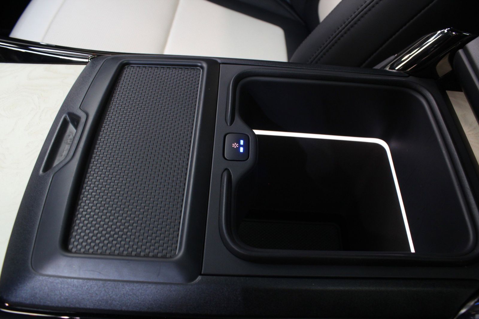2025 Land Rover Range Rover Sport SV Edition Two AWD